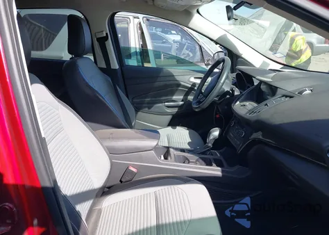 2019 Ford Escape Se from USA, damaged, VIN 1FMCU0GD1KUA17486